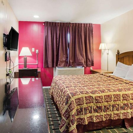 Rodeway Inn & Suites Raton Zewnętrze zdjęcie