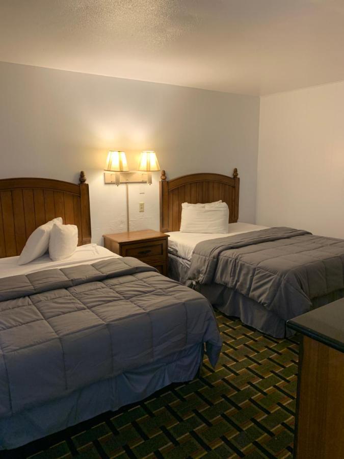Rodeway Inn & Suites Raton Zewnętrze zdjęcie