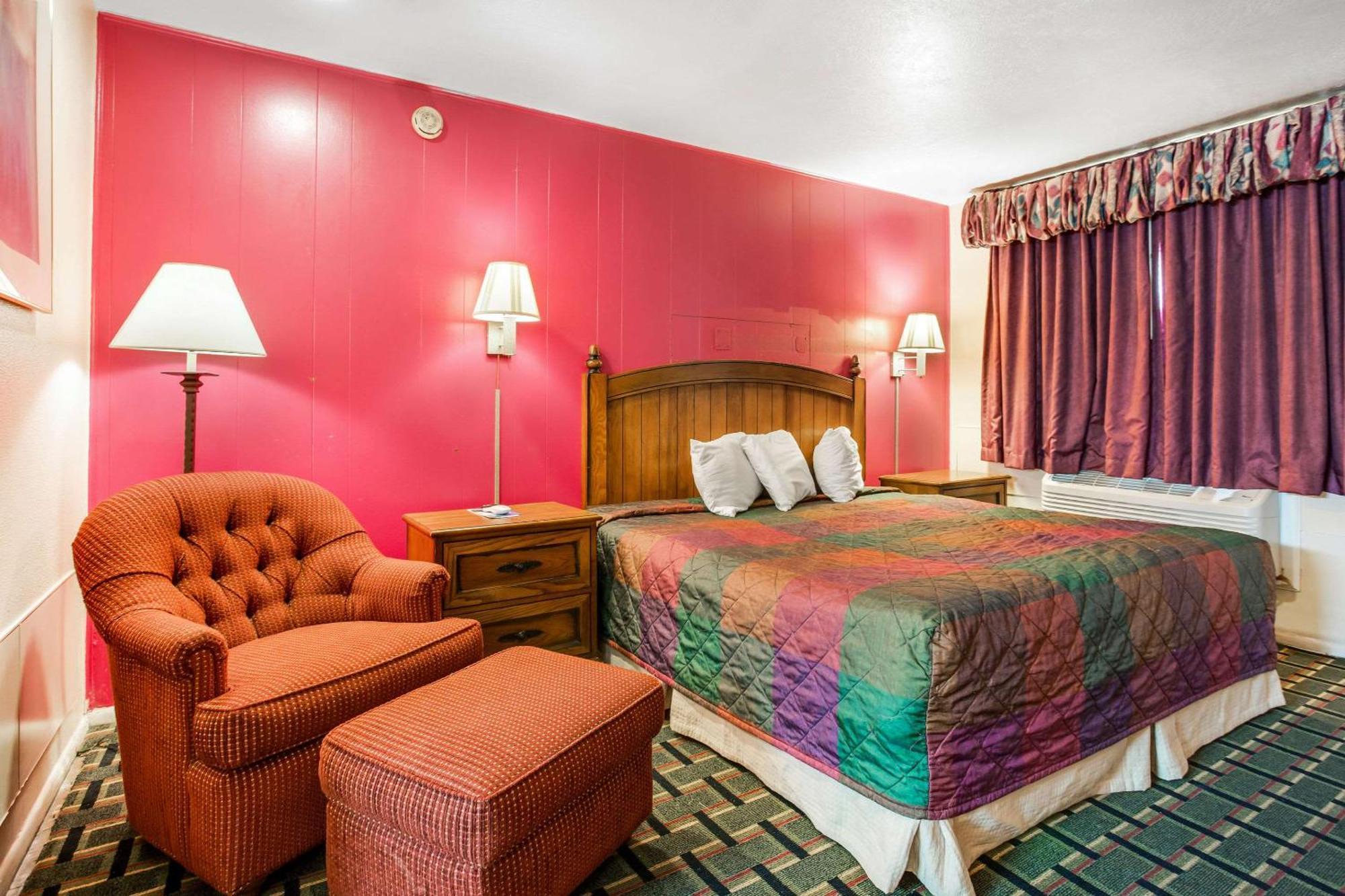 Rodeway Inn & Suites Raton Zewnętrze zdjęcie